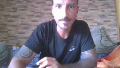 Snapshot of alexdelarge23 chatting on October 19, 11:26 am alexdelarge23 online show from October 19, 11:26 am