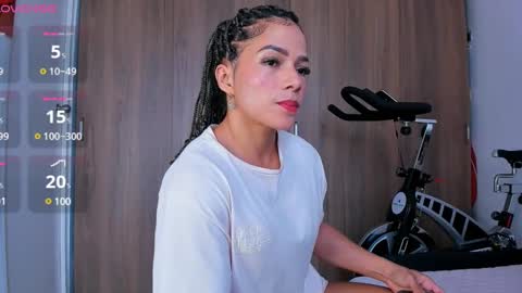 alexiafit online show from March 5, 8:32 pm