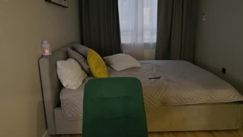 Alexia online show from April 8, 4:10 pm