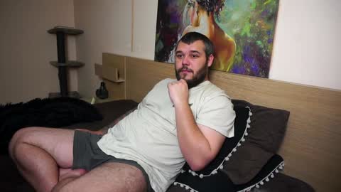 Snapshot of alexirr chatting on December 8, 11:18 pm Alex online show from December 8, 11:18 pm