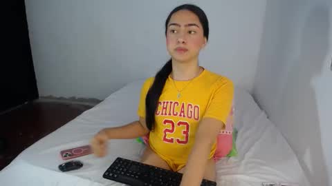 -- ALEXIS -- online show from March 26, 2:06 am