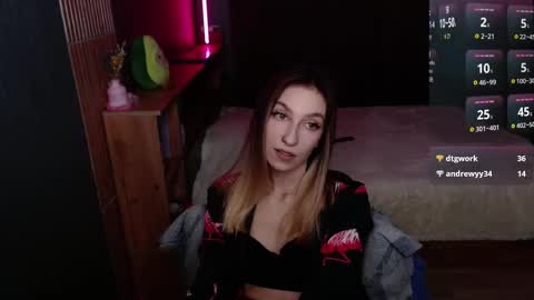 Alexis online show from October 26, 6:51 pm