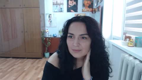 AlexisMillers online show from September 16, 9:01 am