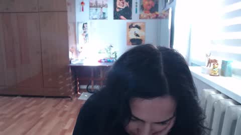 AlexisMillers online show from March 12, 1:48 pm