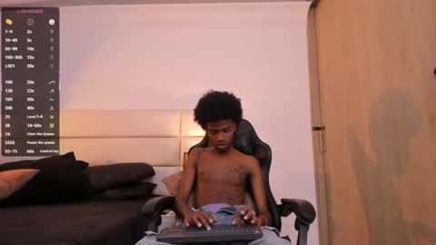 Alex Jaccob online show from November 5, 2:30 pm