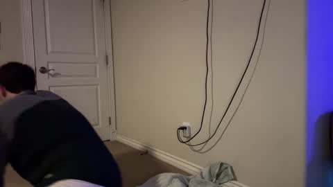 Alex Mann online show from March 2, 4:39 am