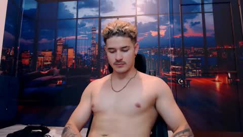 Alex online show from October 3, 8:17 pm