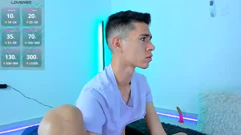 Alex online show from July 22, 8:44 pm