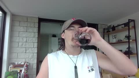 Alex online show from December 7, 11:40 pm