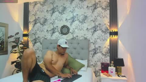 alexxa and sadman online show from April 15, 12:14 am