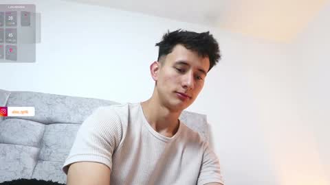 Alex online show from December 3, 11:51 pm