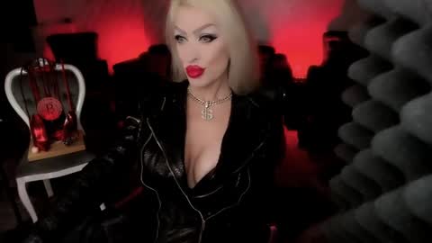 AlfaFemale online show from February 27, 5:40 am