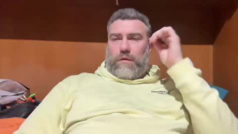 alfali online show from March 9, 7:51 pm