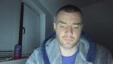 alfiesolomons87 online show from January 13, 8:58 pm