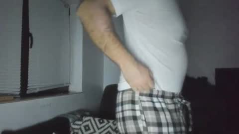 alfiesolomons87 online show from February 19, 9:36 pm