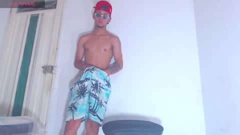 alfredo_rivas online show from June 22, 3:58 am