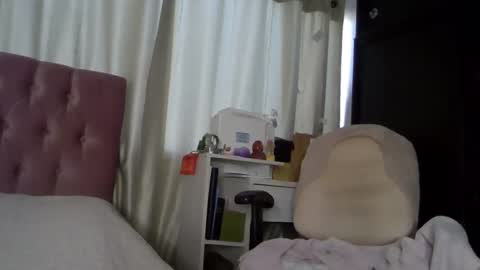 Alia  online show from December 5, 12:50 pm