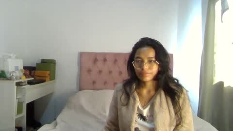 Alia      Anjali  online show from January 18, 7:04 pm