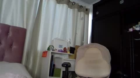 Alia      Anjali  online show from December 4, 12:30 pm