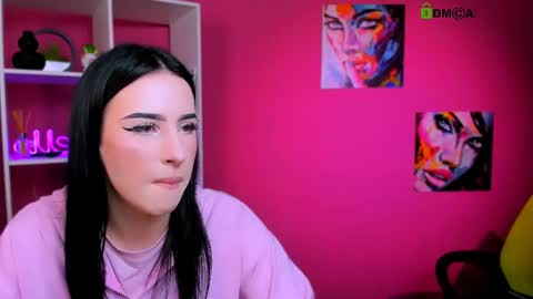 alia skay online show from April 15, 6:44 pm