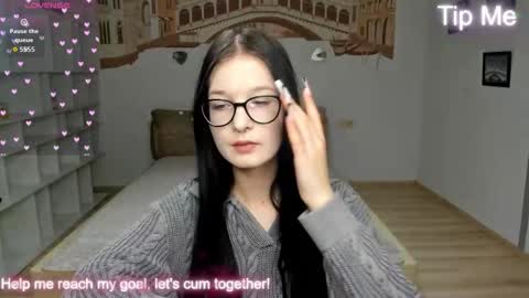 Alica online show from October 20, 12:21 pm