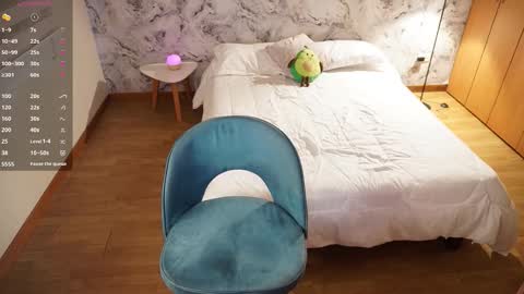 Alicce belluci online show from October 3, 9:34 pm