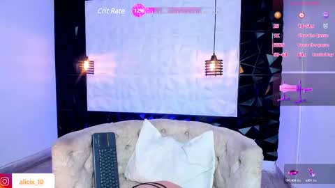 alicia online show from February 17, 11:44 am