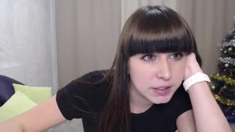 Snapshot of alice_59 chatting on February 6, 3:41 pm alice_59 online show from February 6, 3:41 pm