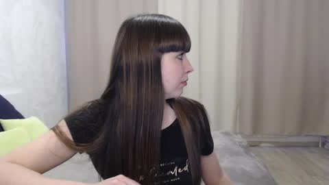 Snapshot of alice_59 chatting on February 27, 1:17 pm alice_59 online show from February 27, 1:17 pm