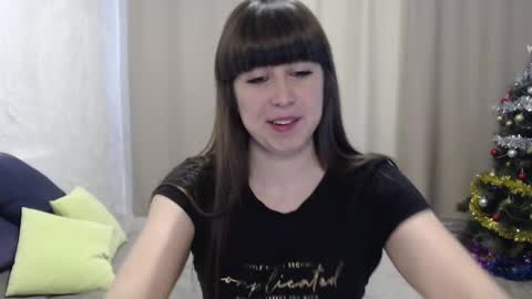 Snapshot of alice_59 chatting on February 6, 12:37 pm alice_59 online show from February 6, 12:37 pm