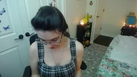 Alice Asks online show from January 10, 5:24 am