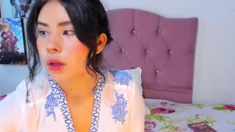 Alice Sofia online show from May 12, 12:25 pm