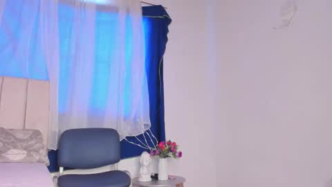 ALICE    Alice guzman online show from September 30, 6:40 pm