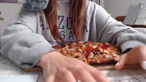 Alice Lee online show from April 30, 12:48 am