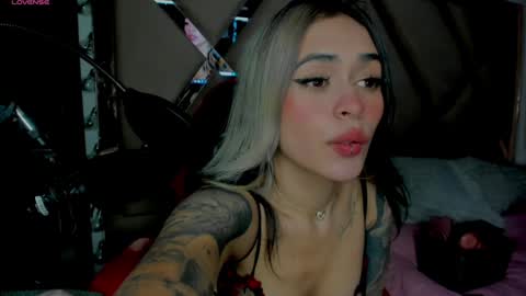 Call me Alice online show from January 27, 6:52 am