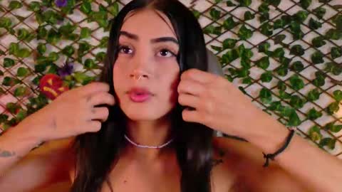 alice_rous21 online show from October 26, 7:24 pm