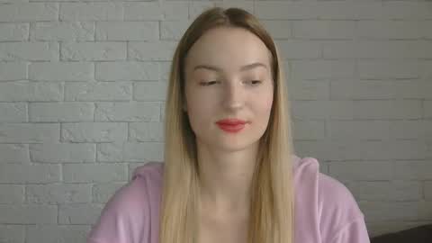 Alice online show from October 3, 2:36 pm