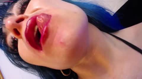 Alice online show from September 27, 9:12 pm