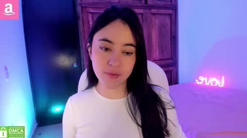 Snapshot of alicee_2 chatting on September 10, 11:00 am Aliceee .. 97YP9VWGZHrefnav wishlist lists 1 online show from September 10, 11:00 am