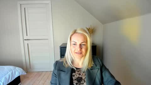 Alicee online show from February 20, 10:37 am