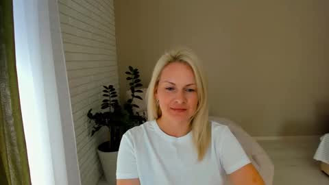 Alicee online show from September 11, 7:53 am