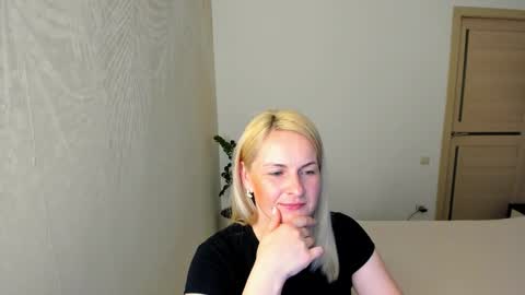 Alicee online show from March 21, 5:06 pm