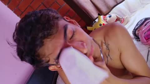alicee_randyy online show from May 31, 8:54 pm
