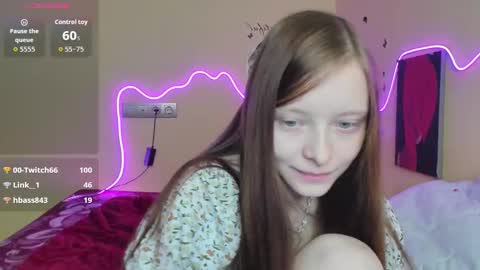 Alie online show from October 4, 4:54 am