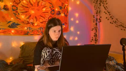 Alice online show from February 11, 5:22 am