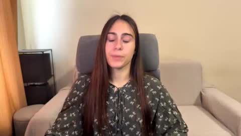 alicekollt online show from October 17, 10:52 am