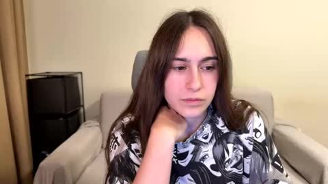 alicekollt online show from June 7, 1:22 am