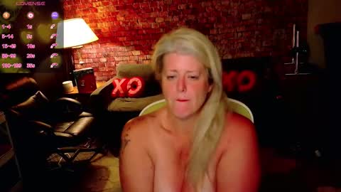 Alices Curiosity online show from February 16, 3:48 am