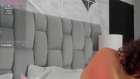 Alicestevens online show from November 8, 3:26 pm