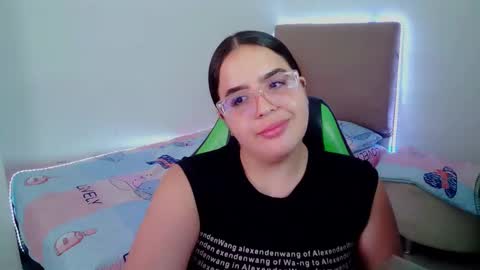 alison online show from February 6, 9:06 pm